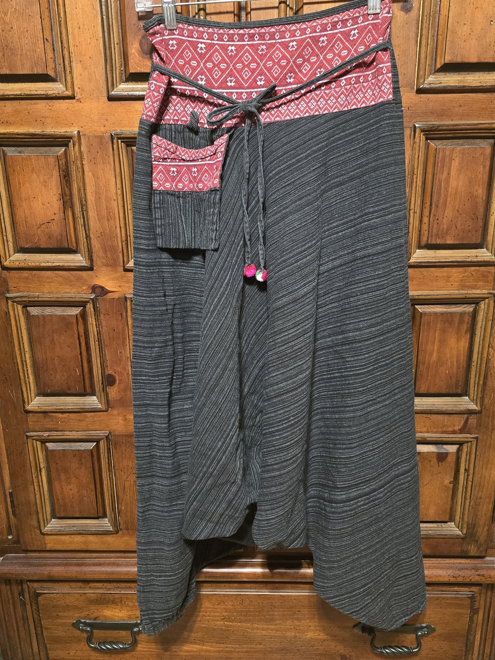 Men's Gray High-Low Kurta Bottoms with Red Decorative Waistband